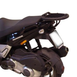 GIVI SUPPORTO PORTAPACCHI GIL.RUNNER 125-200 SR126 | GIVI