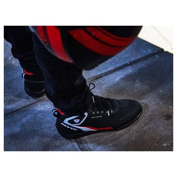 SCARPE G-FORCE H2O- NERO-NEON ROSSO REGULAR | REV'IT