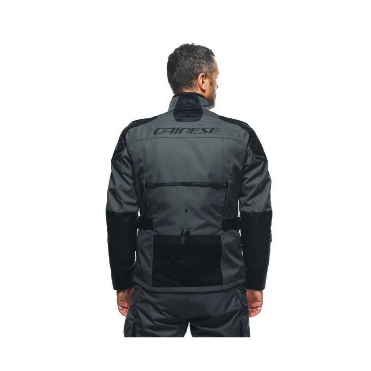 GIACCA LADAKH 3L D-DRY  IRON-GATE BLACK MAN | DAINESE