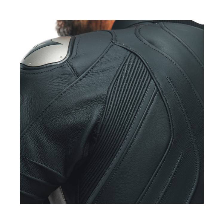 AVRO 4 LEATHER 2PCS SUIT BLACK-MATT BLACK-MATT WHITE | DAINESE