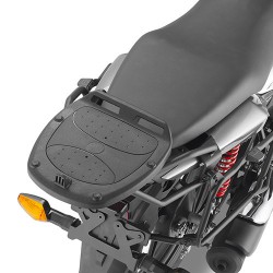 GIVI SUPPORTO PORTAPACCHI HONDA CB 125F 2021 | GIVI | SR1184