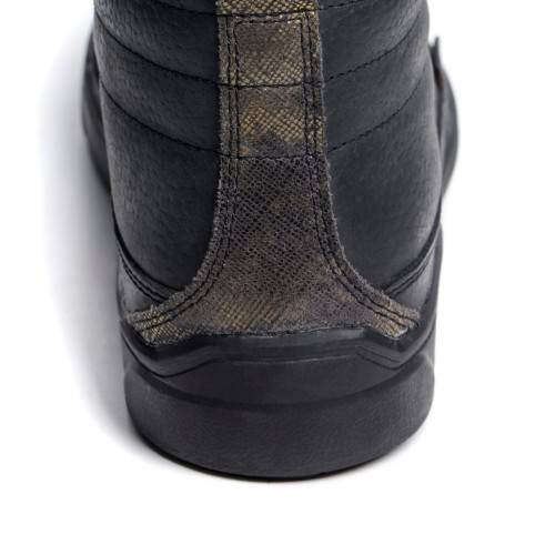 SCARPE DA MOTO STREET 3 LADY WP BLACK/BLACK/GOLD | TCX BOOTS