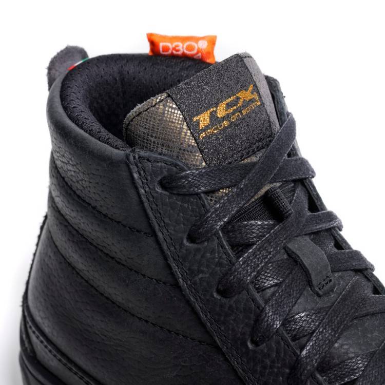 SCARPE DA MOTO STREET 3 LADY WP BLACK/BLACK/GOLD | TCX BOOTS