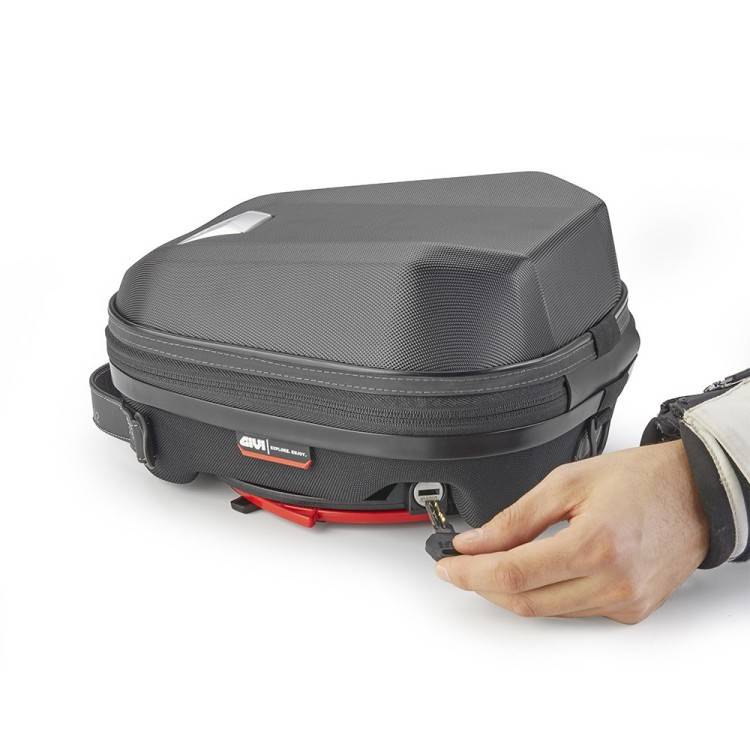 BORSELLO DA SERBATOIO TANKLOCKED SEMIRIGIDO WL902 | GIVI