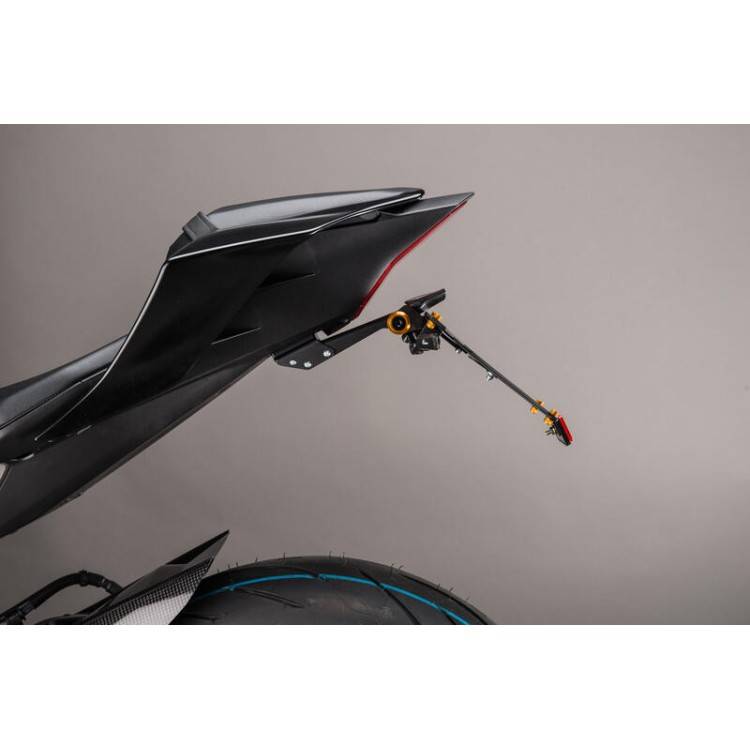 KTARYA122A1 | KIT PORTATARGA REGOLABILE PER YAMAHA  | LIGHTECH