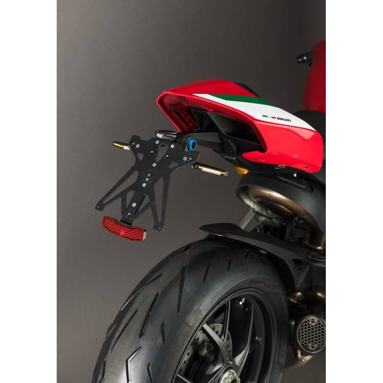 KTARDU113A1 | KIT PORTATARGA REGOLABILE PER DUCATI  | LIGHTECH