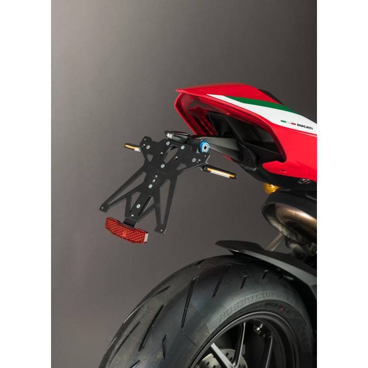 KTARDU113A1 | KIT PORTATARGA REGOLABILE PER DUCATI  | LIGHTECH