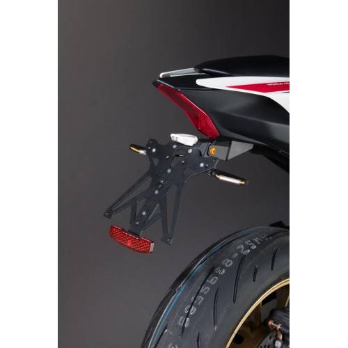 KTARYA131A1 | KIT PORTA TARGA REGOLABILE PER YAMAHA  | LIGHTECH