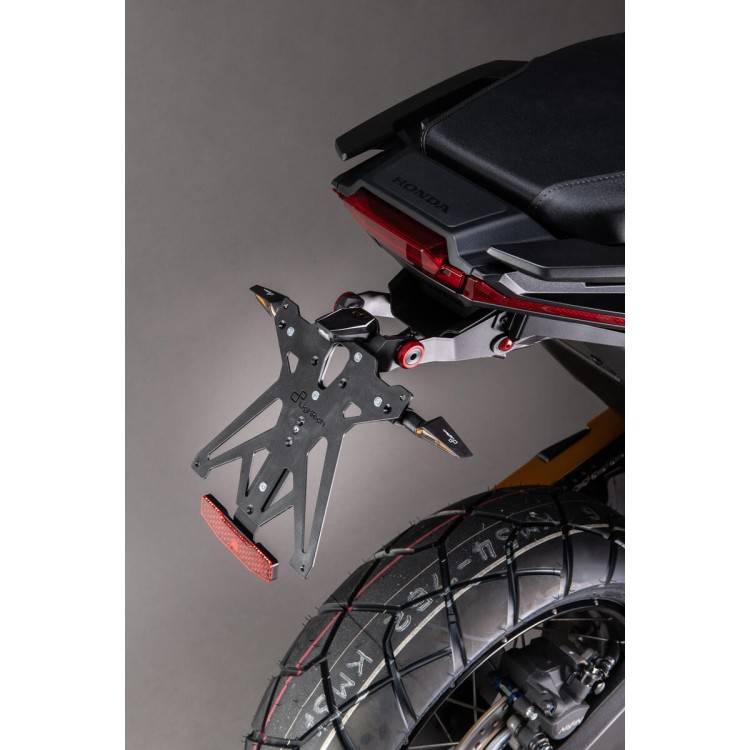 KTARHO124A1 | KIT PORTA TARGA REGOLABILE PER HONDA  | LIGHTECH