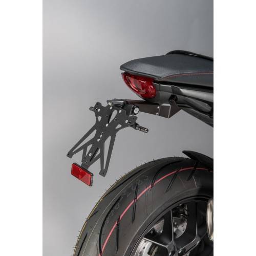 KIT PORTATARGA REGOLABILE | KTARHO107A1 | LIGHTECH