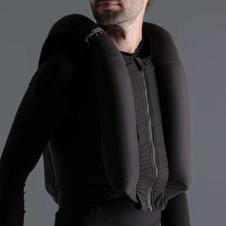 AIRSCUD™ FLEX VEST BLACK MAN | TUCANO URBANO