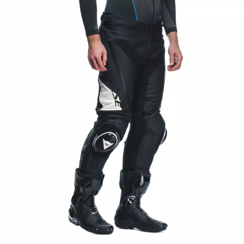 PANTALONI DELTA 4 LEATHER PANTS BLACK WHITE | DAINESE