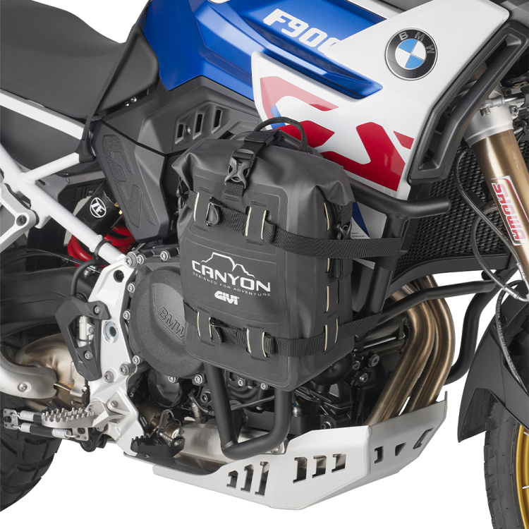 GRT722B | BORSA CARGO, PARAMOTORE E SELLA 8LT | GIVI