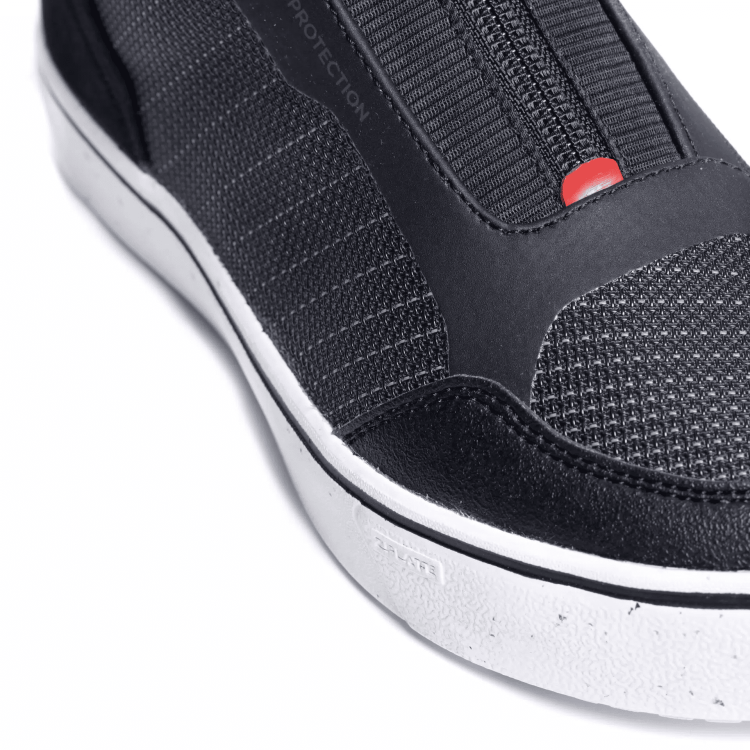 SCARPE IKASU 2 WP WMN BLACK/DARK RED | TCX BOOTS