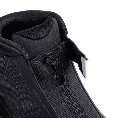 SCARPE IKASU 2 WP BLACK/WHITE | TCX BOOTS