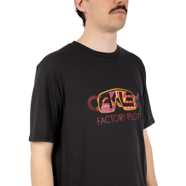 OAKLEY SUTRO FP TEE BLACKOUT