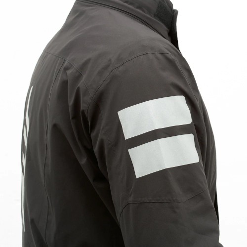 MUST HAVE JACKET BLACK | T.UR
