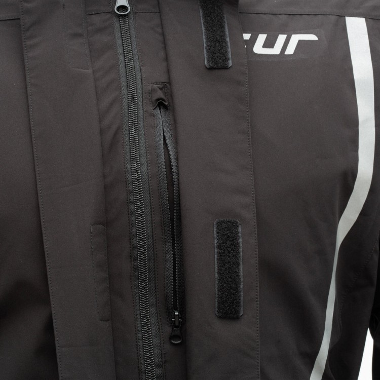 MUST HAVE JACKET BLACK | T.UR