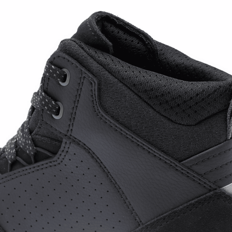 SCARPE IMPERMEABILI SUBURB D-WP SHOES WMN BLACK IRON GATE METAL | DAINESE
